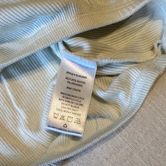 👚 EUC Women’s Alison Joy “Loni” Open Shoulder Ribbed Top – Size XL - Picture 8 of 11